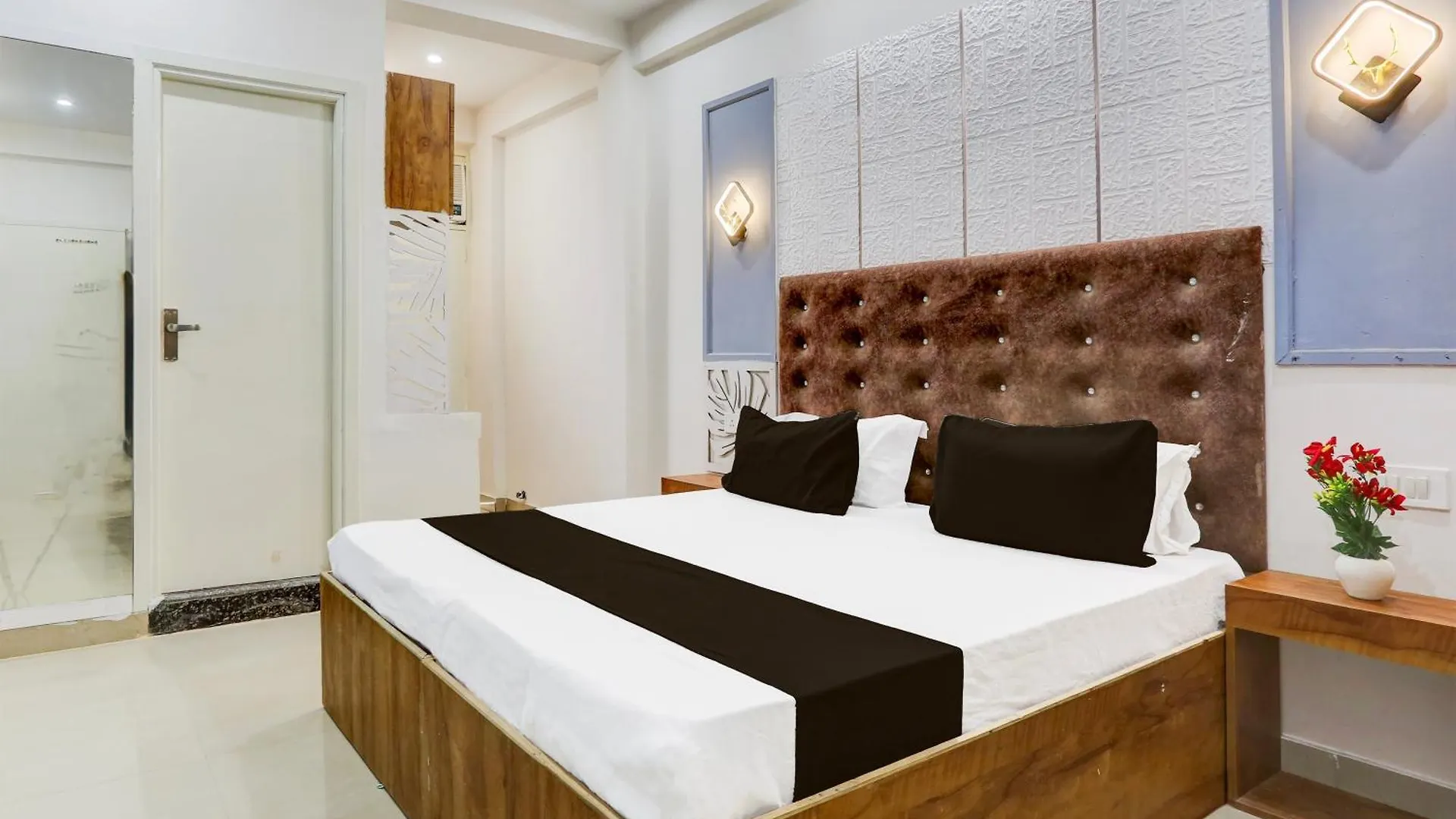 Hotel O Shyam Homes Gurgaon
